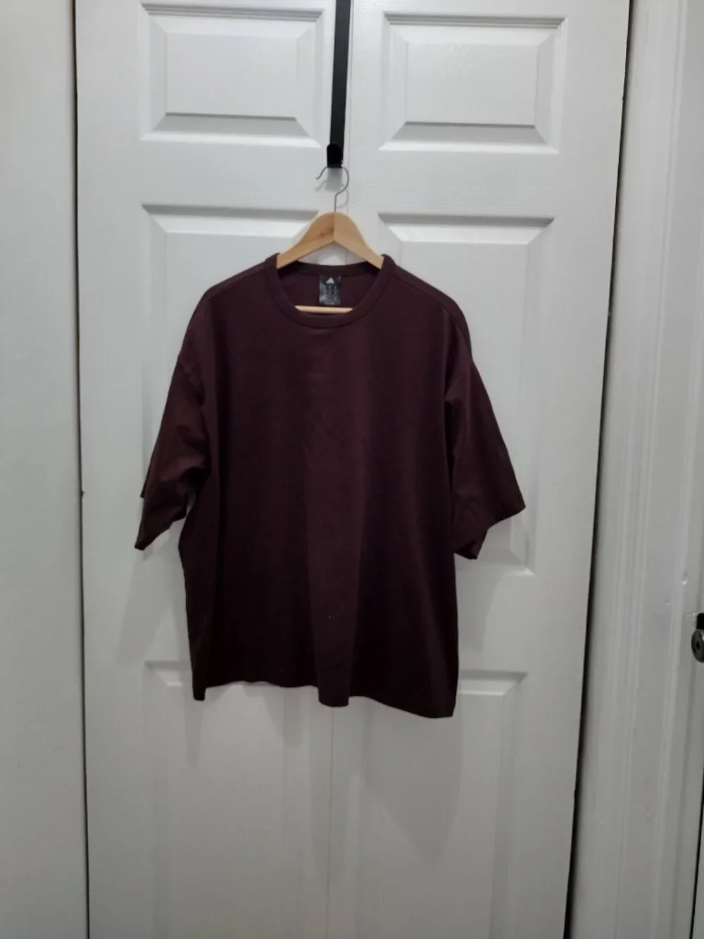 Adidas Dark Brown Crewneck T Shirt Men’s Size L 100% Cotton Minimal Basic